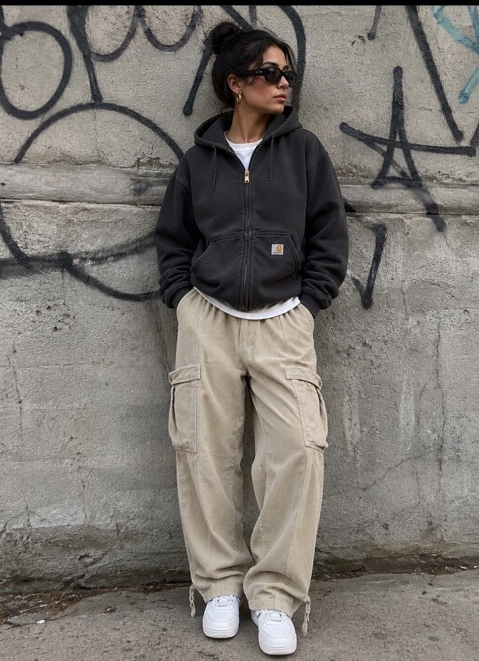 Urban Outfitters Cream Corduroy Cargo Wide Leg Baggy Women’s Pants Sz SP Y2K